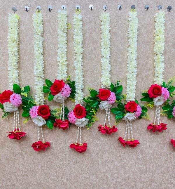 Rose Bunch Gajra Hangings – Festive Charm in Every String! (set of 6 strings)
